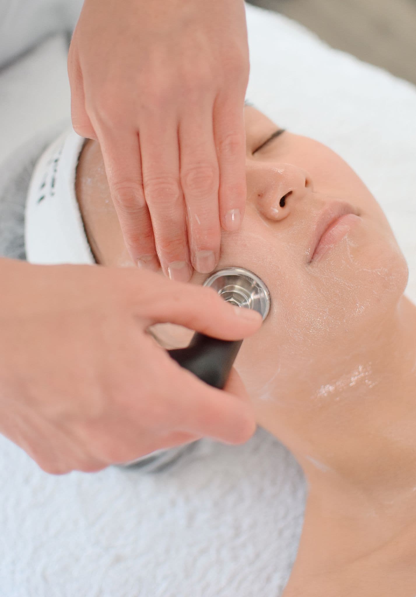 Indiba Beauty and wellnes solution Image 4